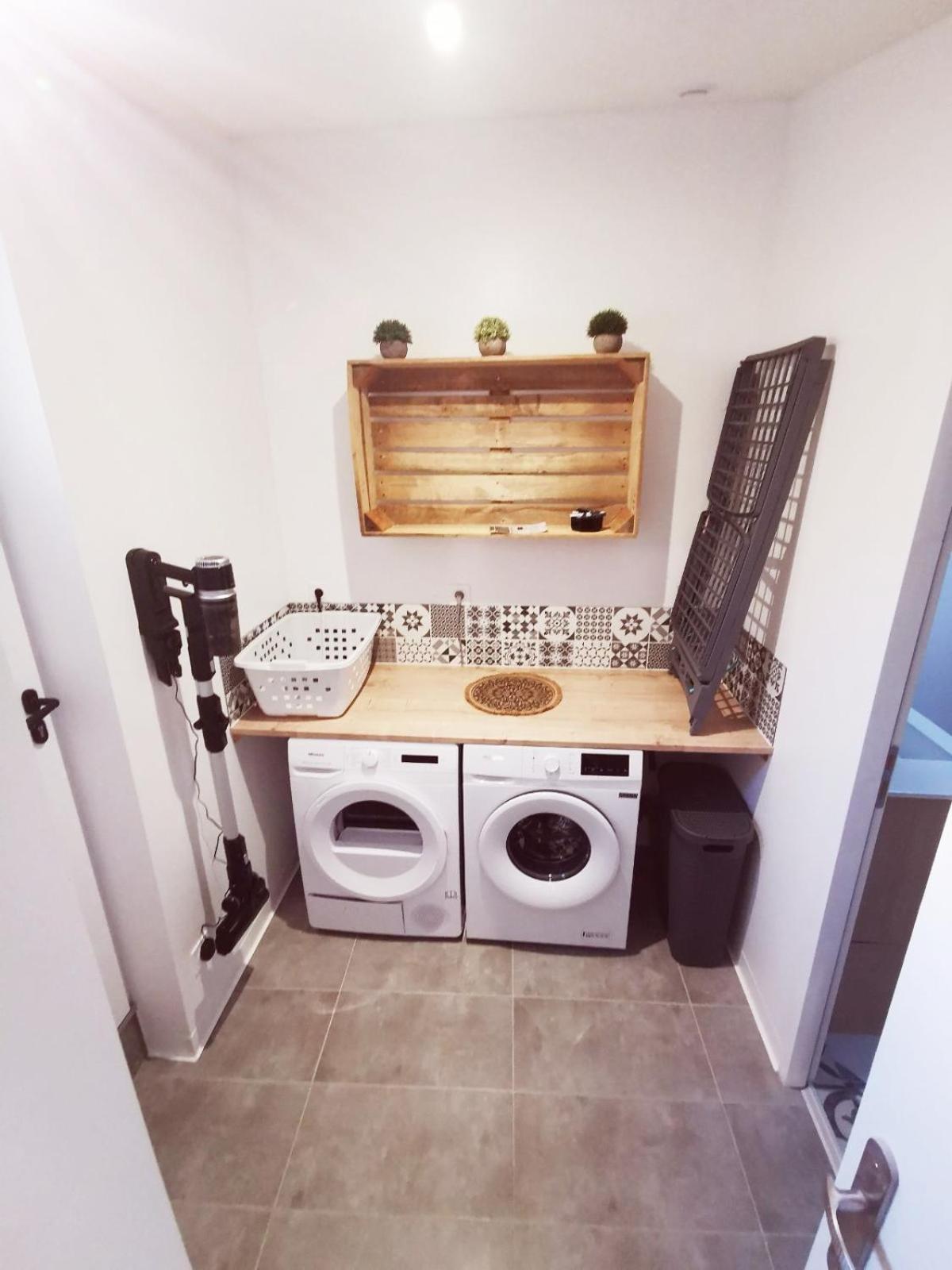 Jolie Maison Renovee Avec Jardin Esnandes