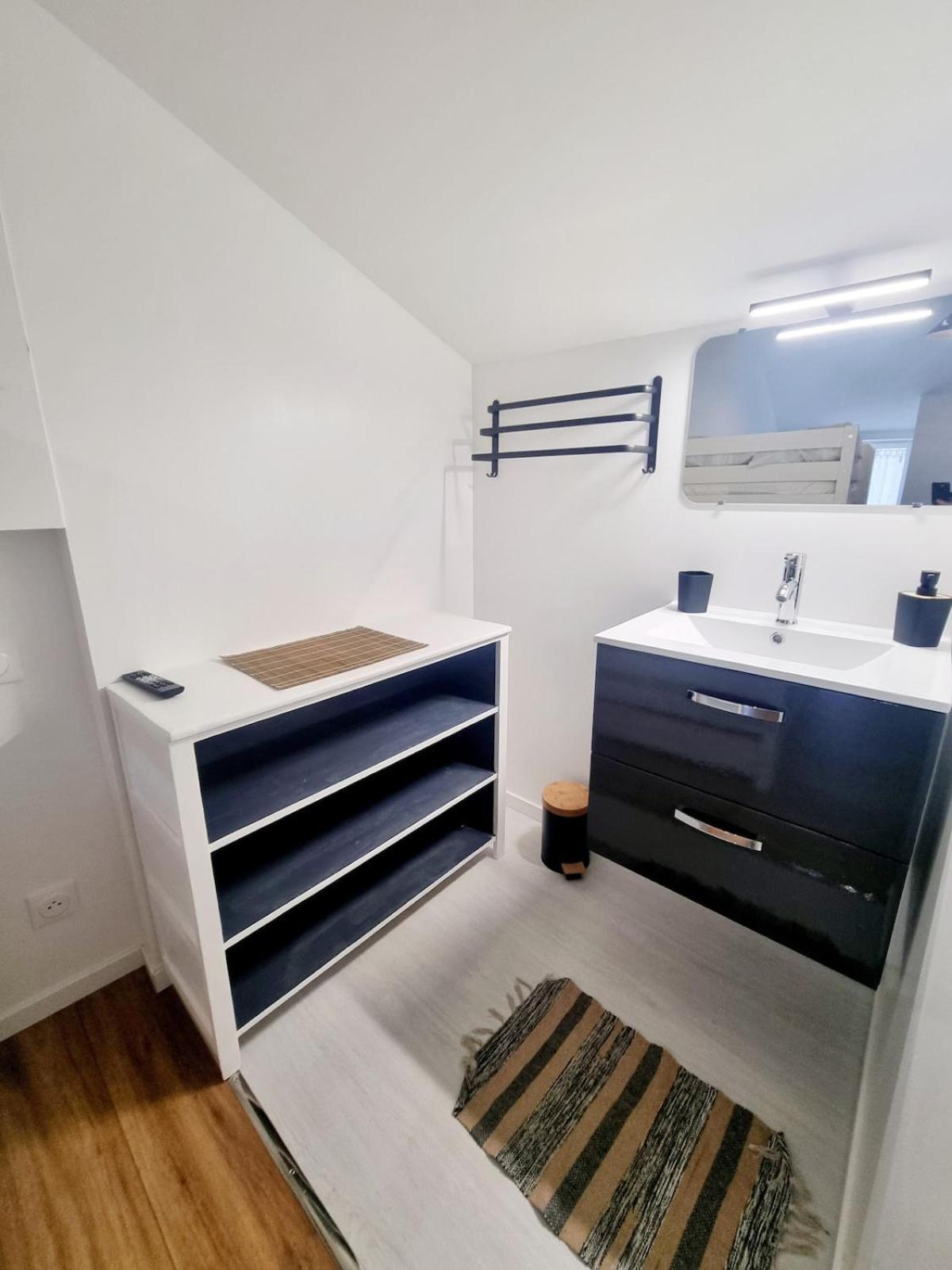 Jolie Maison Renovee Avec Jardin * Esnandes